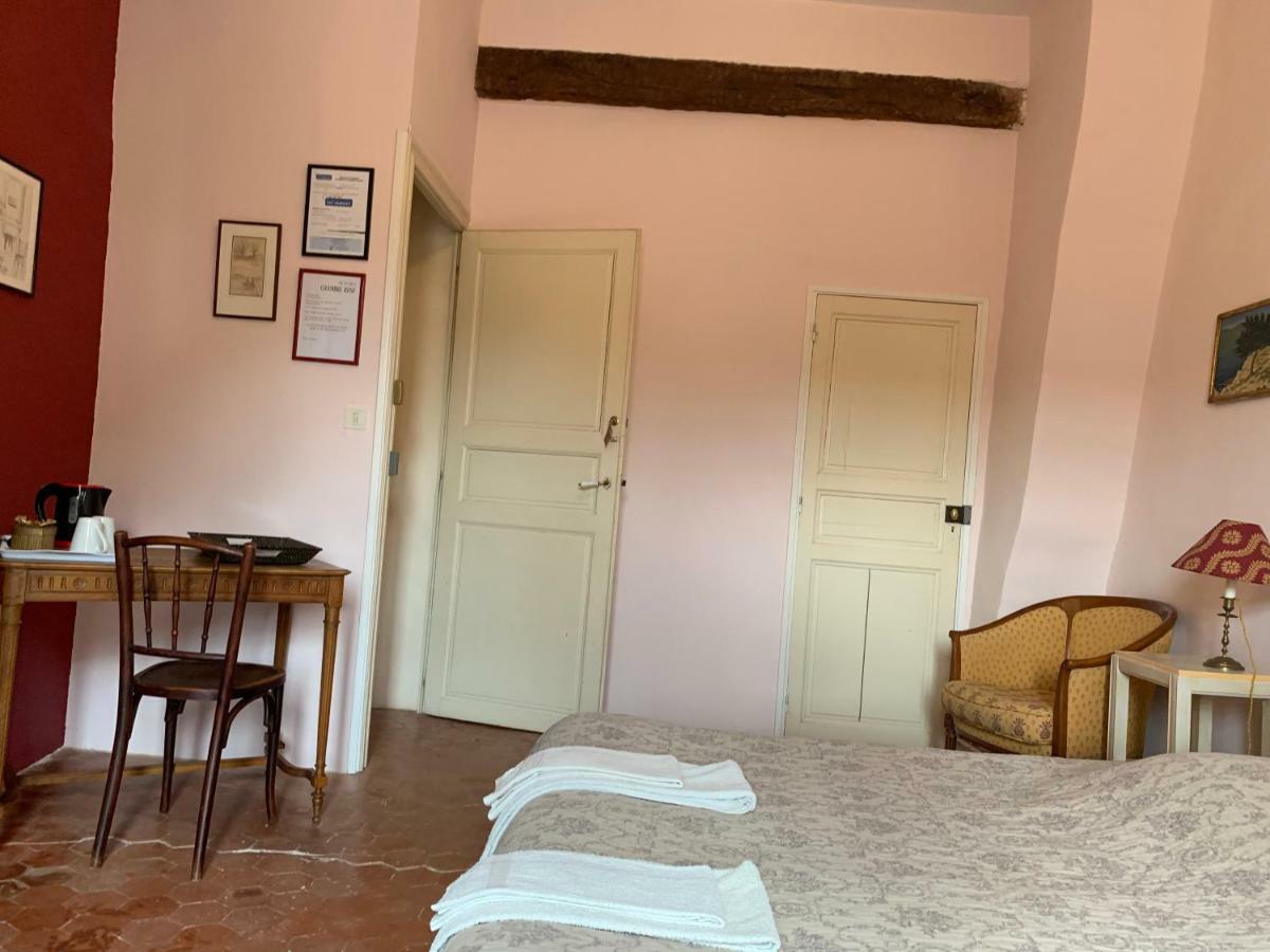 La Sarrasine Hotel Villes-sur-Auzon Eksteriør billede